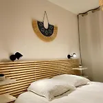 Le Cabrol Grand Hyper Centre Wifi 2eme Etage アパート